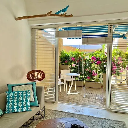 Peaceful Duplex With Balcony